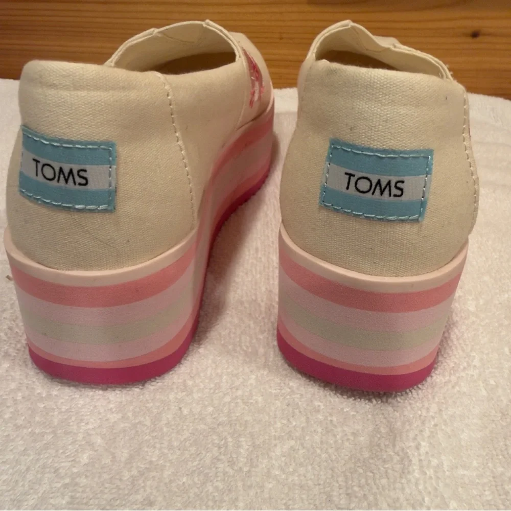 Toms Alpargata‎ Platform Pink Poppies Embroidered Canvas sz /5.5